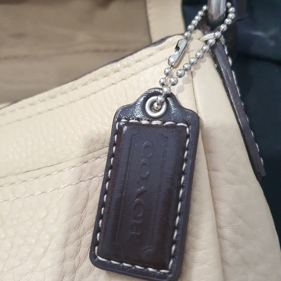 Coach Leather Flap Shoulder Bag - Picture 11 of 12